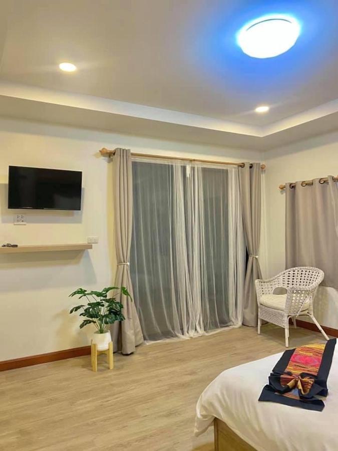 The Moon Camp Khanom Ban Phlao Экстерьер фото